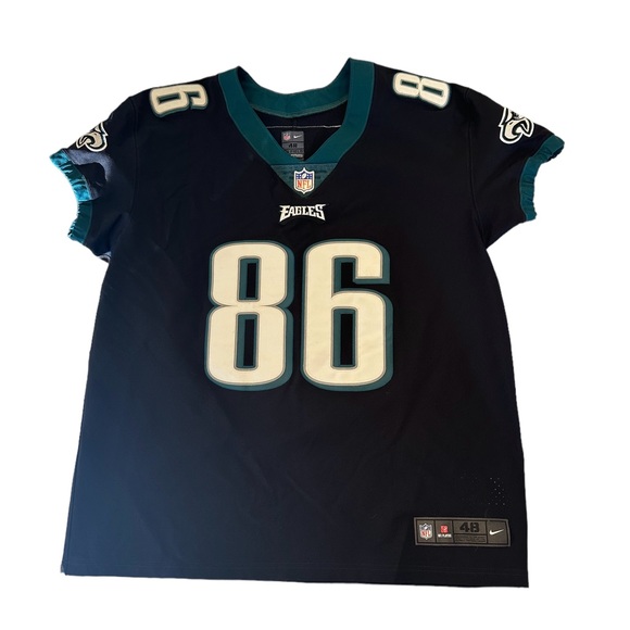 Philadelphia Eagles Zach Ertz signed authentic jersey. - Picture 2 of 2